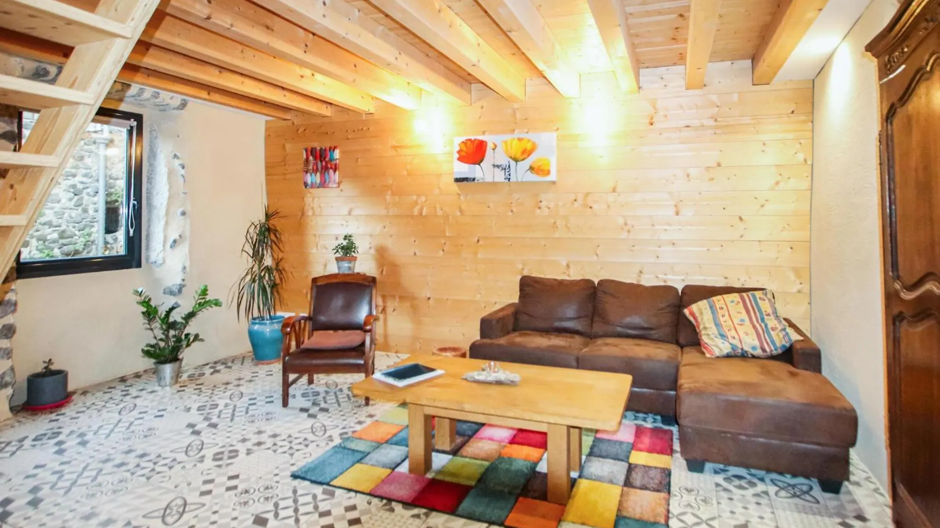 Beautiful Home In Rochessauve With Wifi 0*,  France