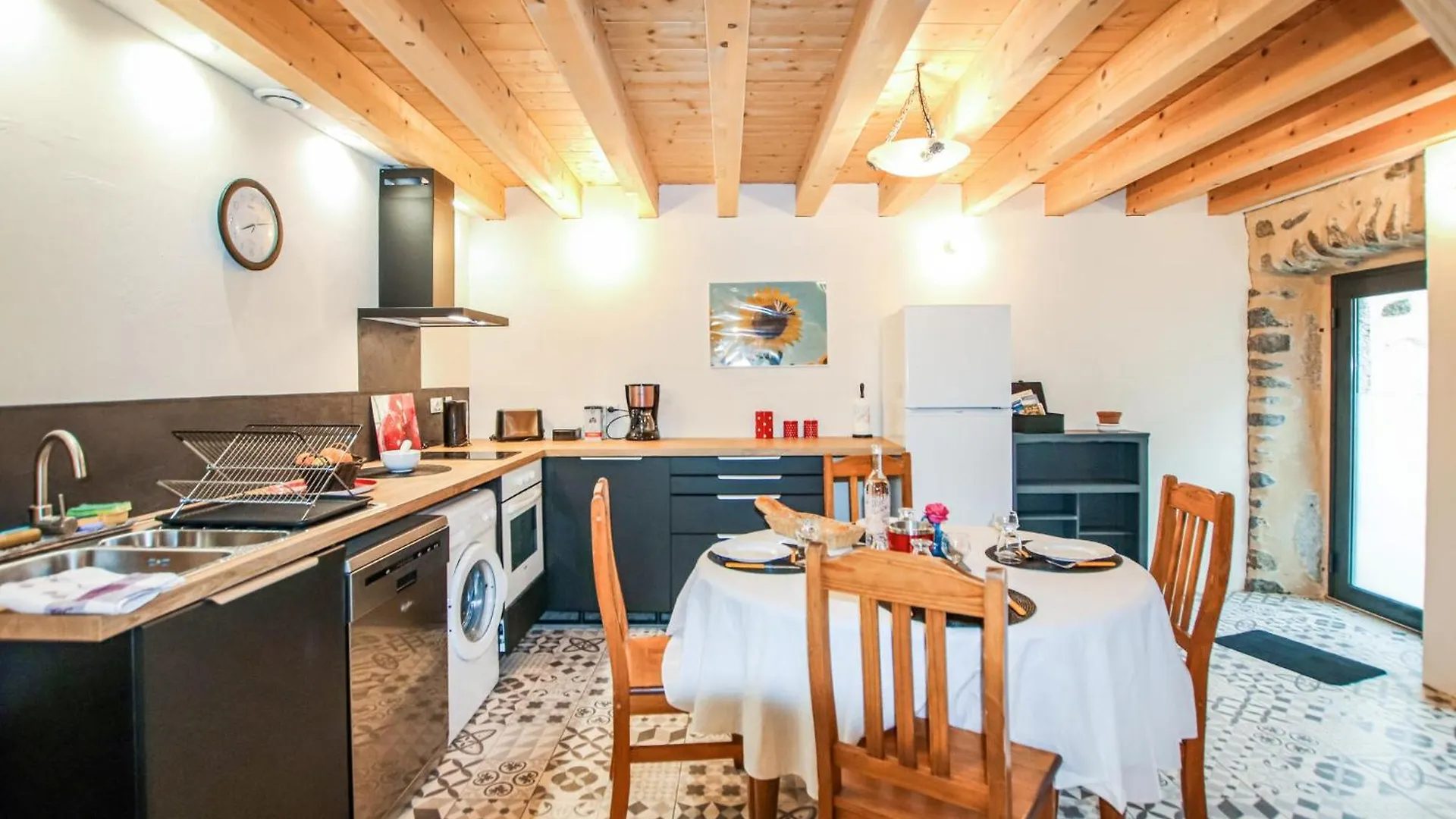 Beautiful Home In Rochessauve With Wifi Holiday home