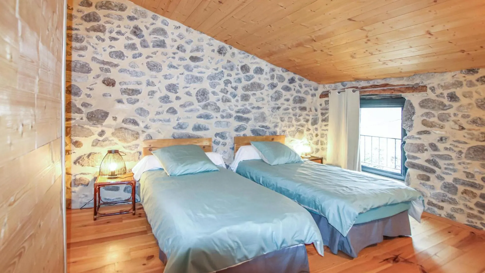 Beautiful Home In Rochessauve With Wifi 0*,  France