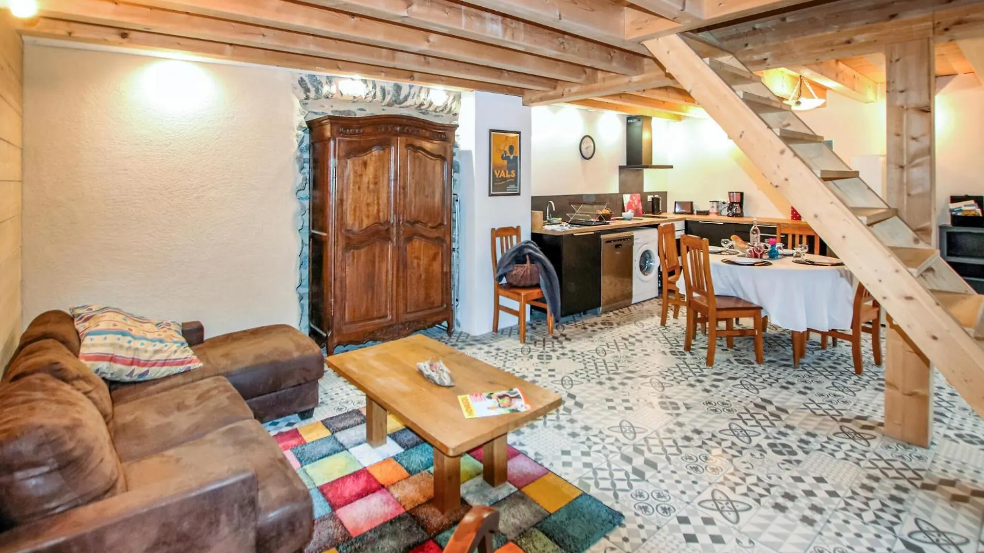 Holiday home Beautiful Home In Rochessauve With Wifi